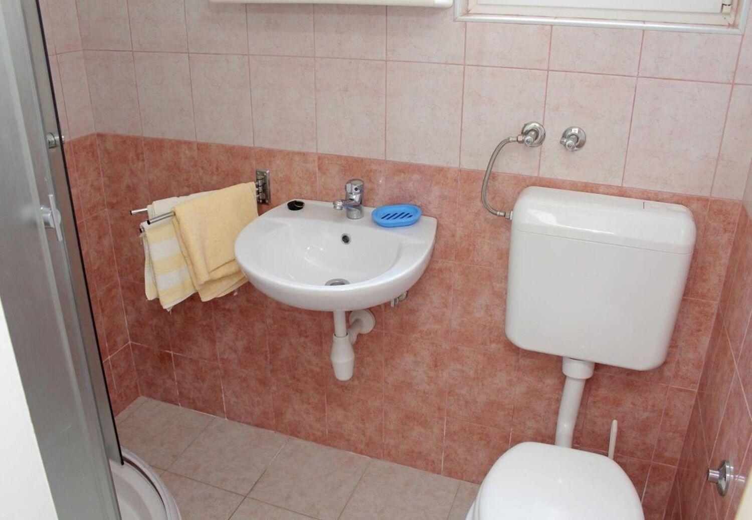 Apartments Vinko วีร์ ภายนอก รูปภาพ