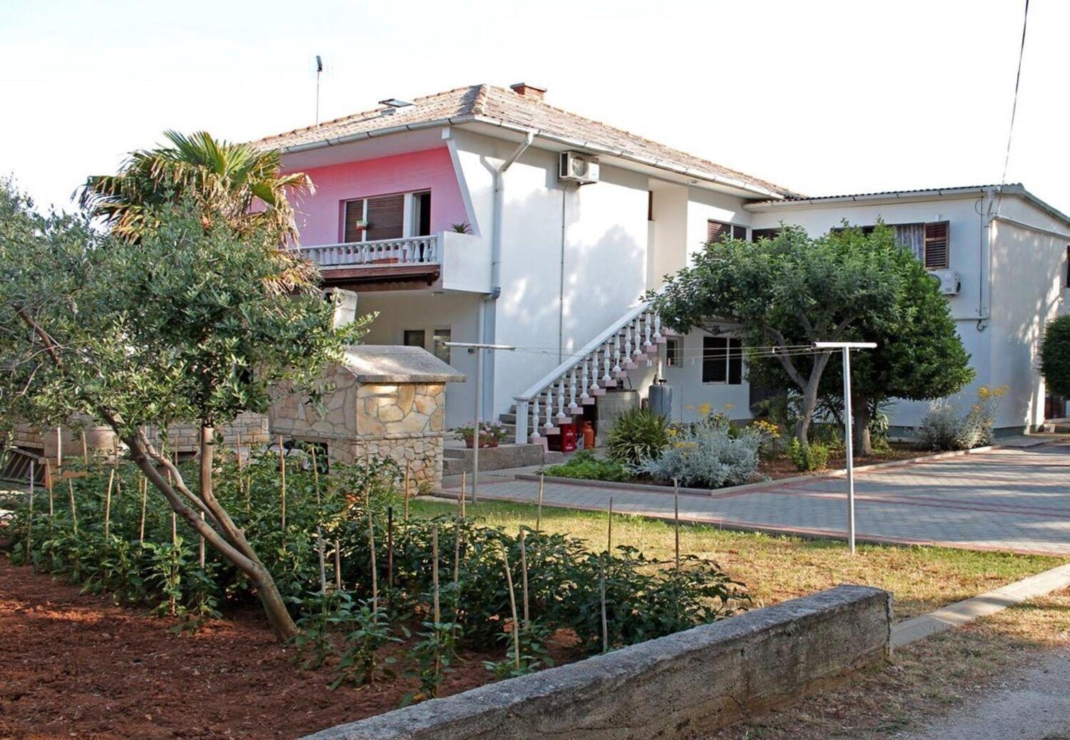 Apartments Vinko วีร์ ภายนอก รูปภาพ