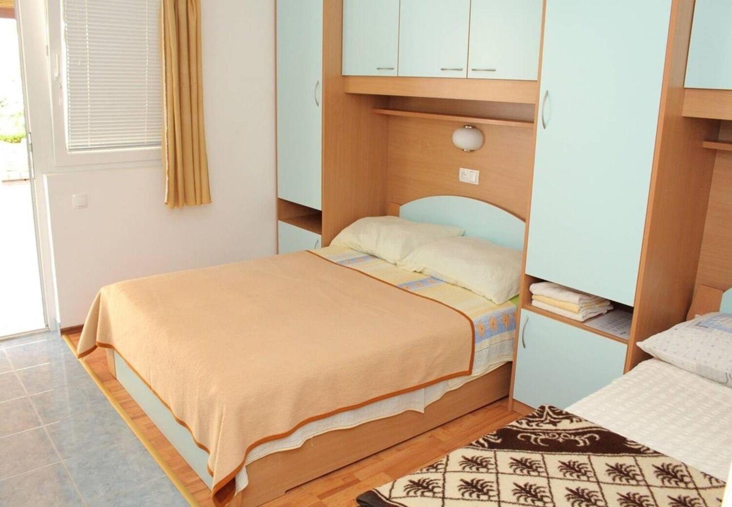 Apartments Vinko วีร์ ภายนอก รูปภาพ